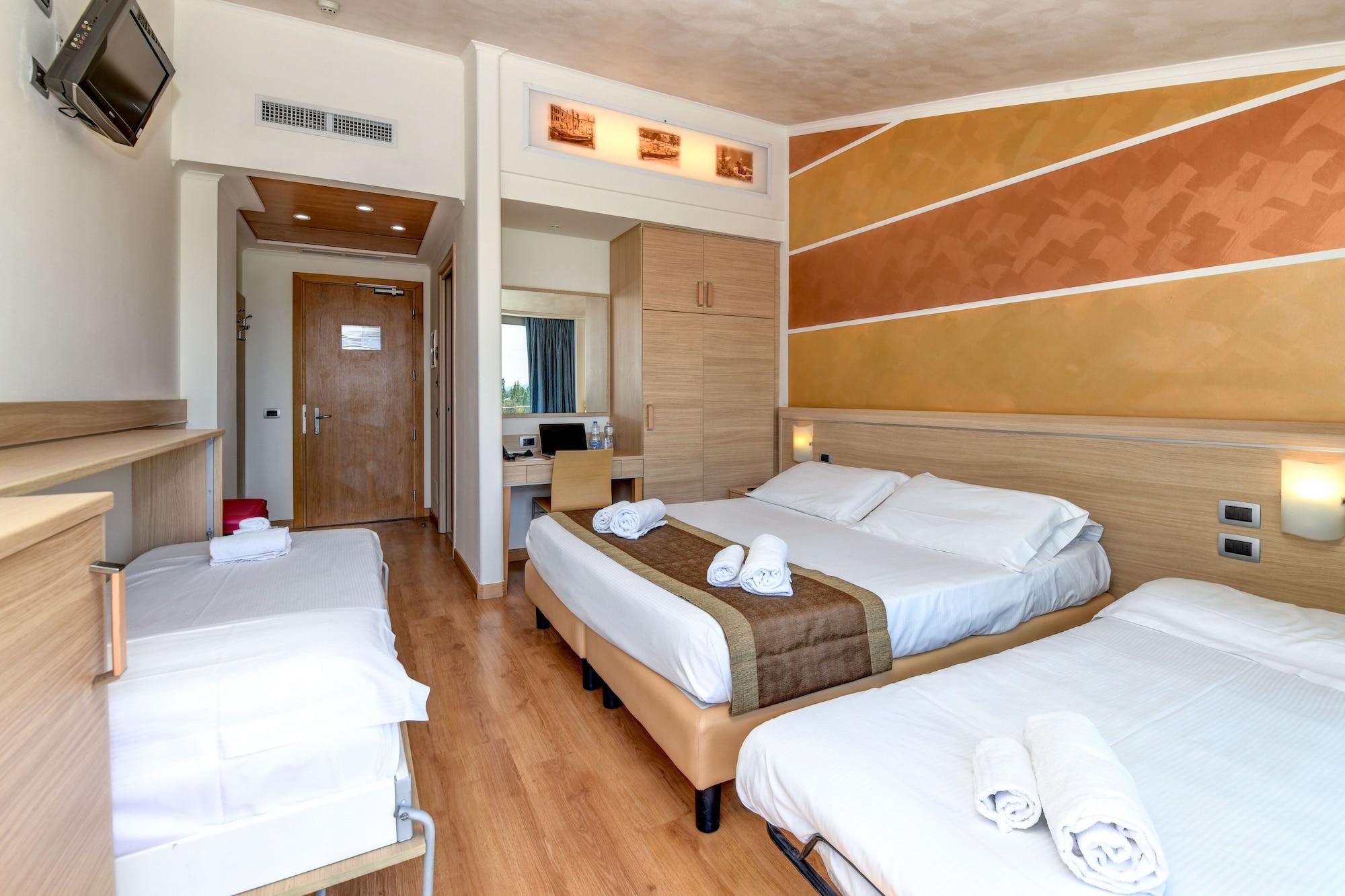 Hotel Rivus Peschiera del Garda Luaran gambar
