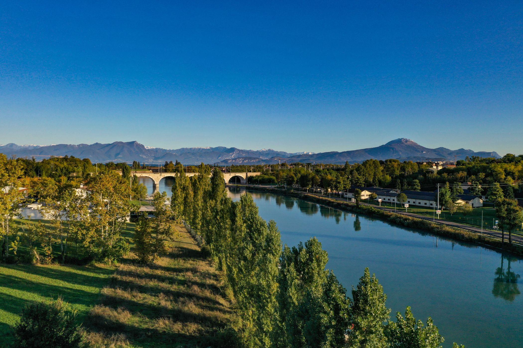 Hotel Rivus Peschiera del Garda Luaran gambar