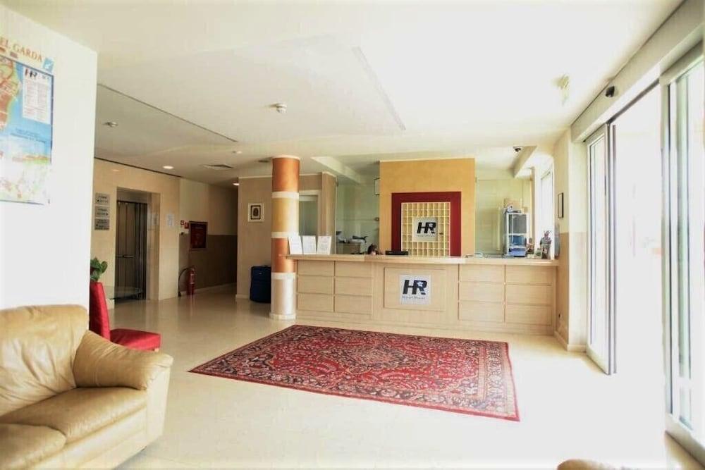 Hotel Rivus Peschiera del Garda Luaran gambar