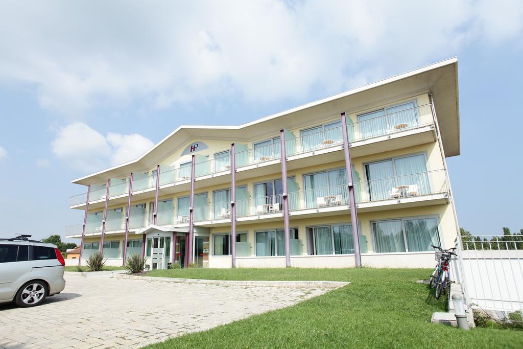 Hotel Rivus Peschiera del Garda Luaran gambar