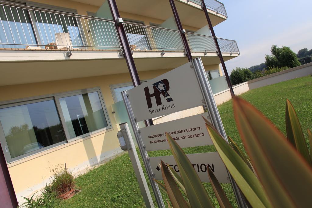 Hotel Rivus Peschiera del Garda Luaran gambar